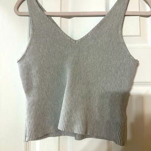 House of Harlow Grey Sweater Tank